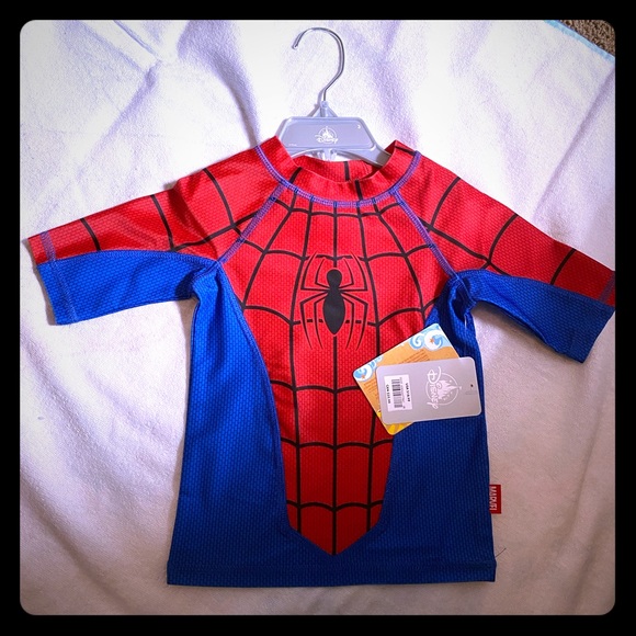 Disney Other - SPIDER-MAN RASH GUARD
